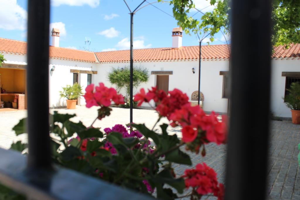 Cortijo La Panadera Vendégház Pozoblanco Kültér fotó